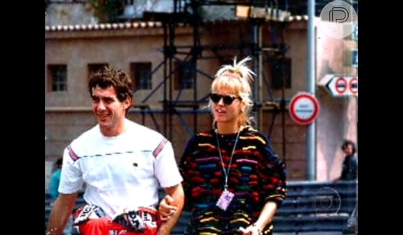 Segunda a gaúcha, Ayrton Senna foi o amor da vida dela. O namoro iniciou em dezembro de 1988 e chegou ao fim em março de 1990. Durante o relacionamento, o piloto costumava aparecer de surpresa na casa da rainha de helicóptero e chegou a se embrulhar para presente e bater na sua porta