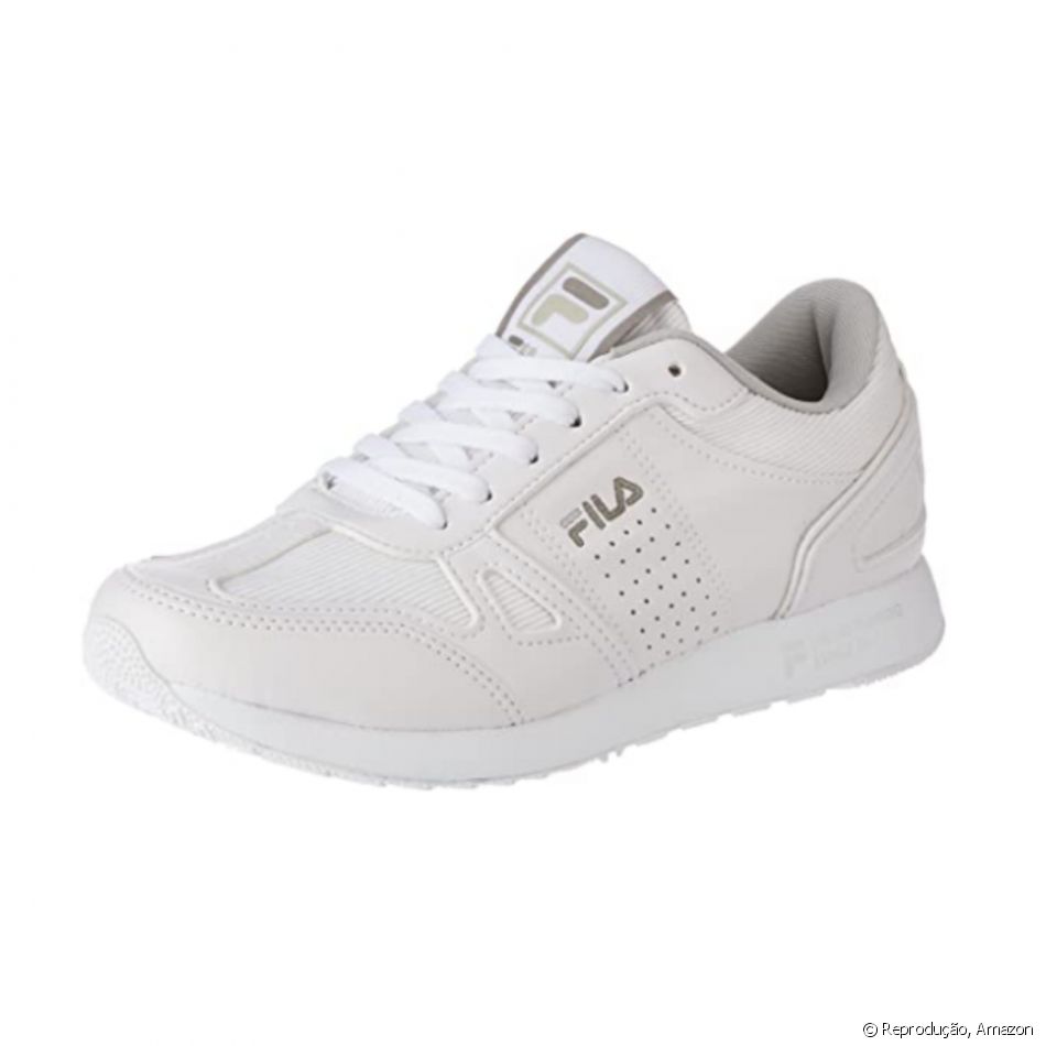 Tênis Feminino Branco: esse é o Classic Runner, da Fila