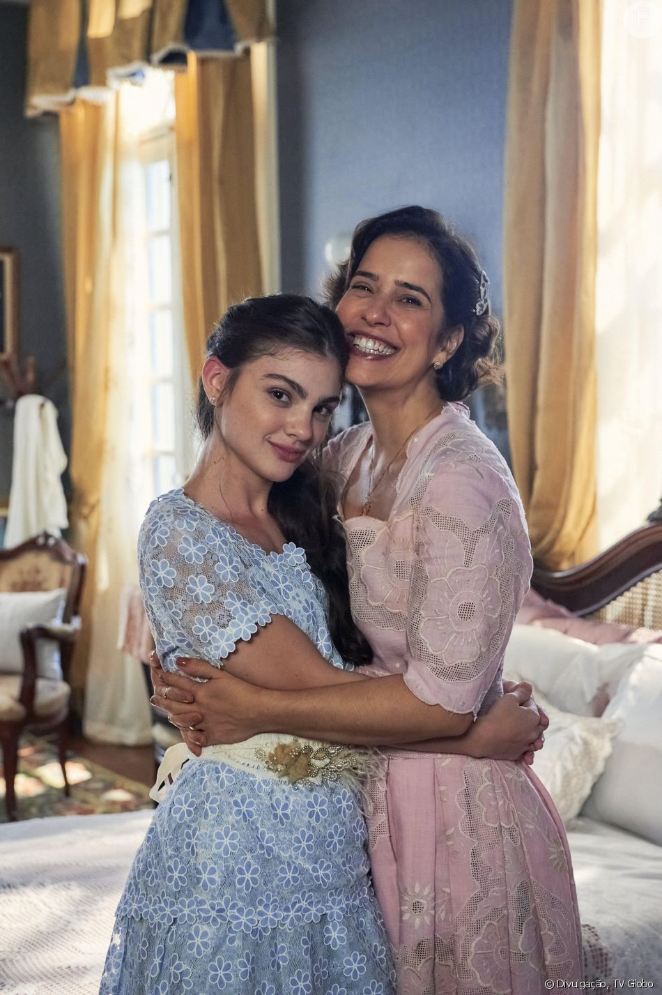 Mãe de Olívia, Heloísa se desespera ao descobrir que seu filho com Leônidas foi sequestrado, no fim da novela 'Além da Ilusão'