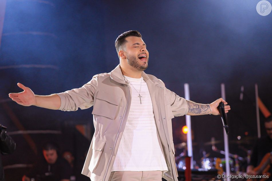 Murilo Huff conversou com o Purepeople sobre o novo single 'Perfeito Pra Ficar Sozinho'