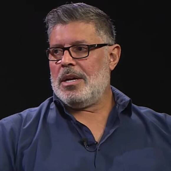 Alexandre Frota sobre vício: "Sou ex-usuário, tive muitos problemas, estou limpo há 15 anos"