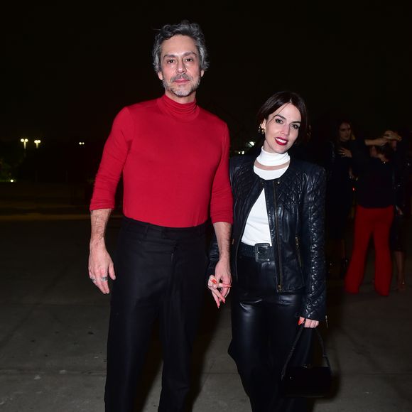 Caetano Veloso 80 anos: Alexandre Nero e a mulher, Karen Brusttolin, prestigiaram show do cantor no Rio de Janeiro