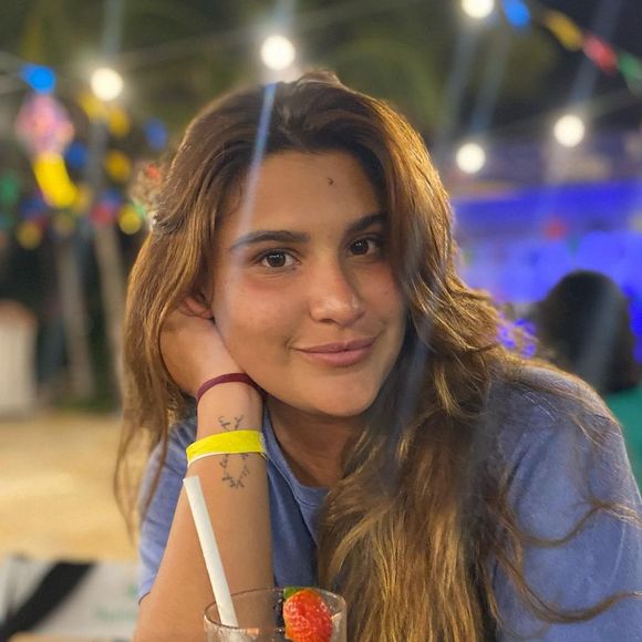 Giulia Costa disse como lida com os haters nas redes sociais