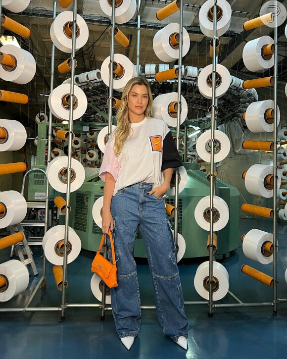 Jeans no verão: Andressa Suita opta por modelagens mais largas e confortáveis