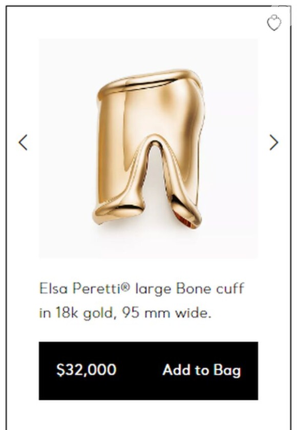 Anitta usou joias Tiffany & Co no VMAs. No pulso, um bracelete de ouro de R$ 163 mil