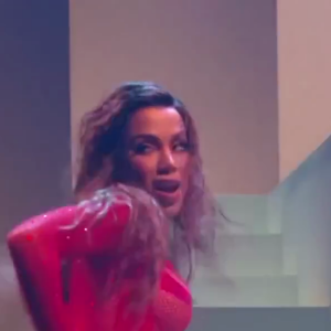 Anitta levou o funk ao palco do VMA