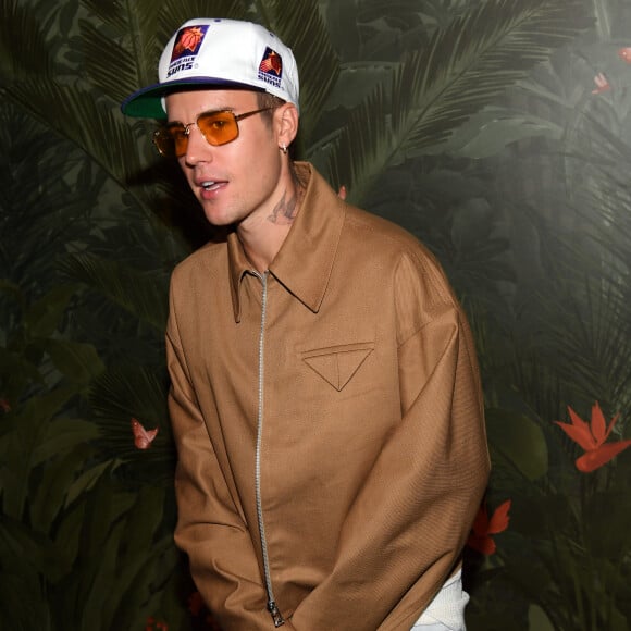 Justin Bieber recentemente sofreu com sequelas da doença de Ramsay Hunt