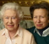 Após a morte da Rainha Elizabeth II, a Princesa Anne se despede de forma emocionante
 