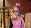 Eva, filha de Angélica e Luciano Huck, se divertiu em festa de 10 anos