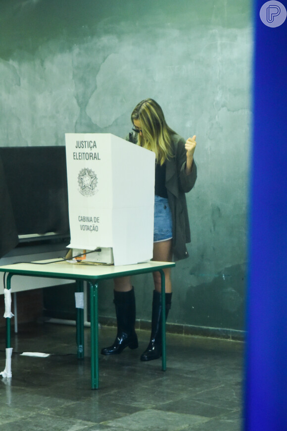 Eleições 2022: Rafa Brites, assim como outros famosos, votaram em São Paulo