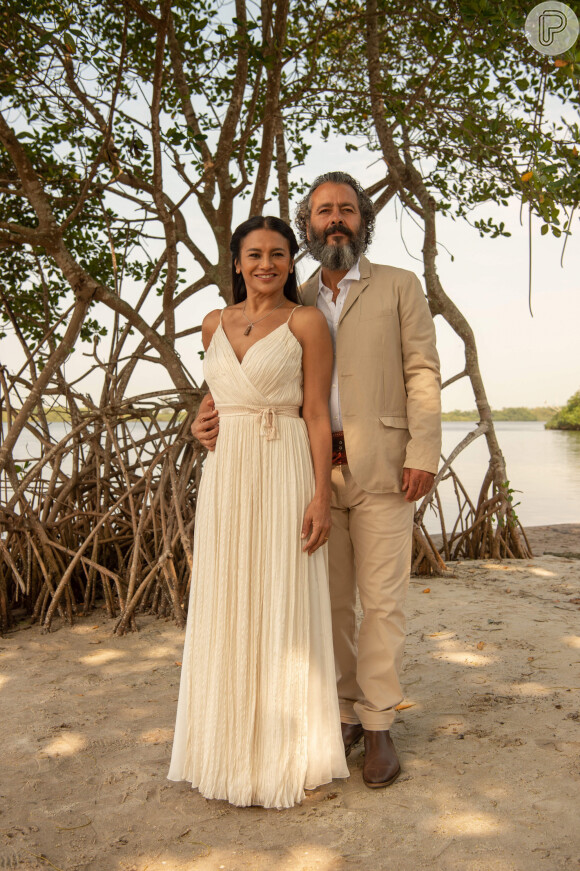 Última semana da novela 'Pantanal': José Leôncio (Marcos Palmeira) se casa com Filó (Dira Paes)