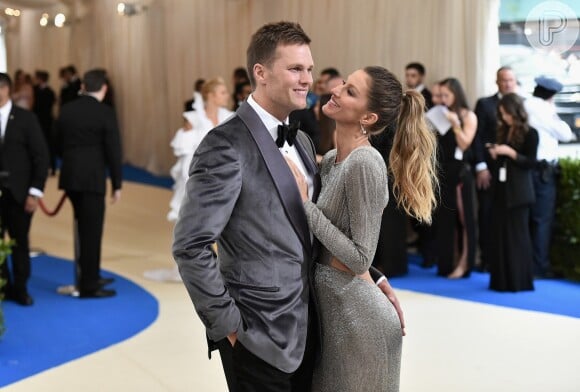 Gisele Bündchen e Tom Brady, inclusive, já entraram em contato com advogados para o processo de separação