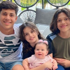 Relação entre os filhos de Iran e Camila Ângelo com Hulk é de irmandade