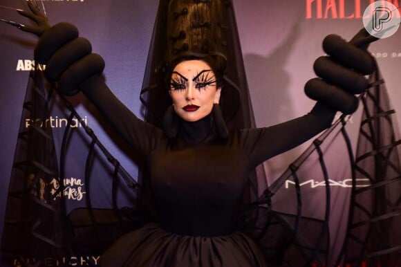 Fantasia de Halloween de aranha: Sabrina Sato escolheu look all black ousado e criativo para a festa temática