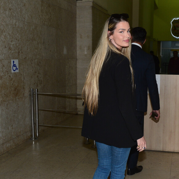 Mulher que acusou Yasmin Brunet de tráfico humano não apresentou nenhuma prova