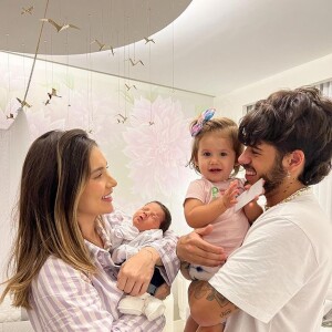 Virgínia Fonseca e Zé Felipe surgiram jutos em fotos com as filhasm Maria Alice e Maria Flor
