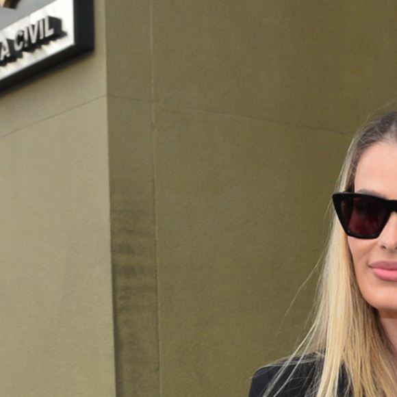 As jovens que acusaram Yasmin Brunet de envolvimento com tráfico humano foram presas nesta quarta-feira (02), nos Estados Unidos