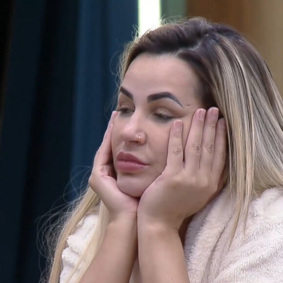 Deolane Bezerra acusou Bárbara Borges de querer diminuir sua carreira como advogada