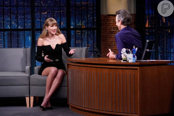 Taylor Swift usou versão moderna do vestido da vingança: fãs da cantora apontaram semelhança de look usado pela artista com peça icônica de Lady Di