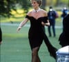 Vestido da vingança foi usado por Princesa Diana logo após Charles tornar público seu caso com a então amante, Camilla Parker Bowles