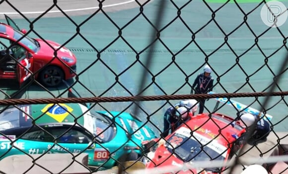 Caio Castro passa bem após acidente em corrida na Porsche Cup