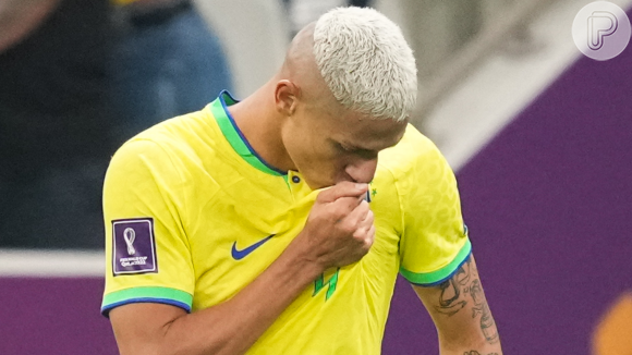Richarlison, camisa 9 da Seleção Brasileira, foi o principal destaque do primeiro jogo na Copa do Mundo de 2022 ao marcar os dois gols que garantiram a vitória contra a Sérvia