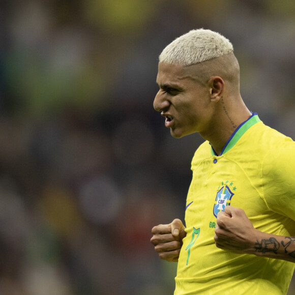 Richarlison ganhou o carinho de famosos como Maisa e Ludmilla após sucesso no primeiro jogo do Brasil na Copa