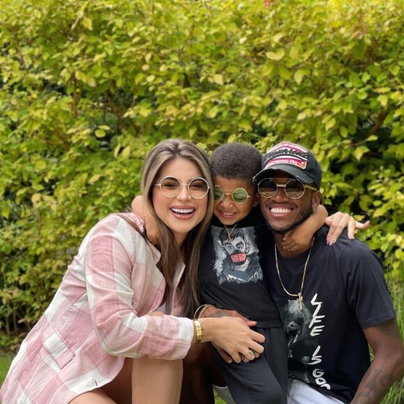 Fred costuma postar fotos com a família nas redes sociais