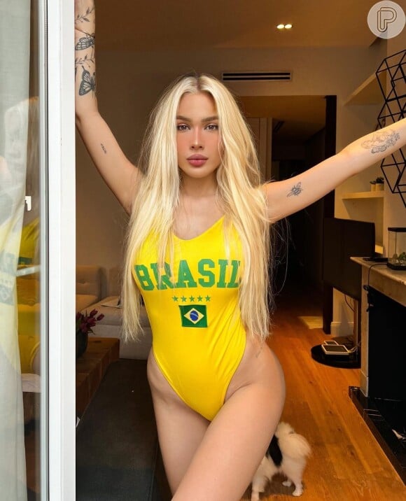 Brasilcore foi aposta de Karoline Lima com body amarelo vibrante