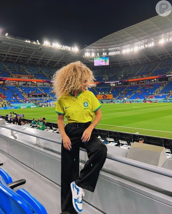 Julia também é vista em jogos do Real Madrid, equipe de Vini Jr.