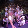 Preta Gil curtiu a virada do ano no palco! A cantora se apresentou com o Bloco da Preta em Duque de Caxias, baixada do Rio de Janeiro, e fez a primeira selfie do ano de 2015 com os seus músicos ainda no palco