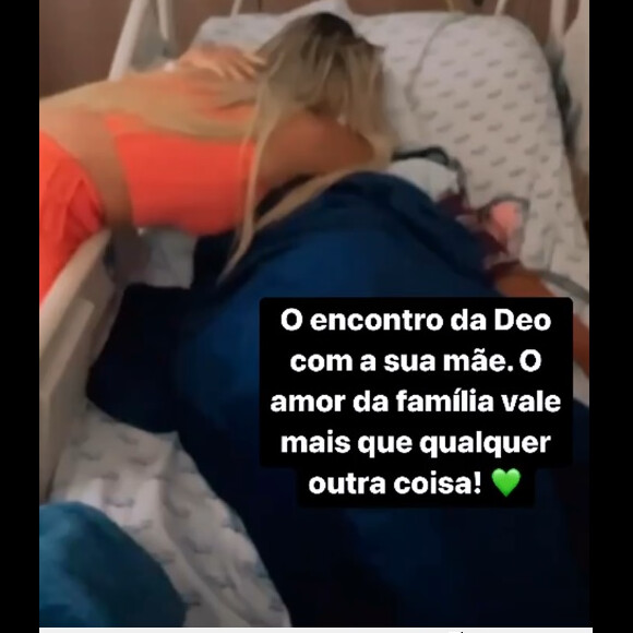 Deolane Bezerra visitou a mãe em hospital assim que deixou 'A Fazenda 2022'
