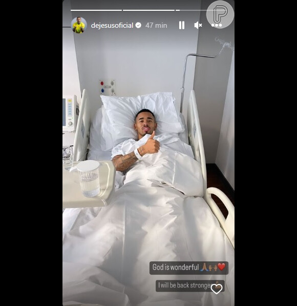 Gabriel Jesus passou por uma cirurgia no joelho após lesão na Copa do Mundo 2022