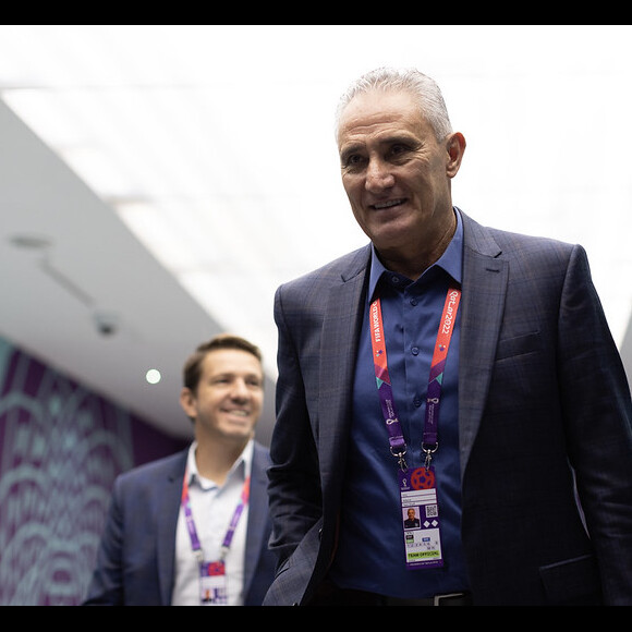 Web criticou decisão de Tite deixar Neymar ser o último cobrador de pênalti do Brasil na disputa contra a Croácia nas quartas de final da Copa do Mundo