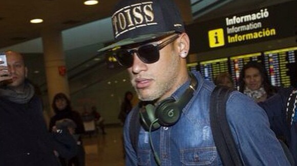 Neymar volta a Barcelona e tem destaque na mídia espanhola após folga no Brasil