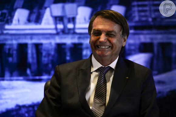 Jair Bolsonaro teria comunicado sua decisão final em conversa com aliados