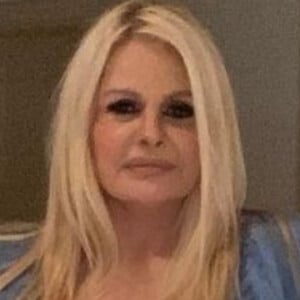 Monique Evans saiu em defesa de Bárbara Evans nas redes sociais