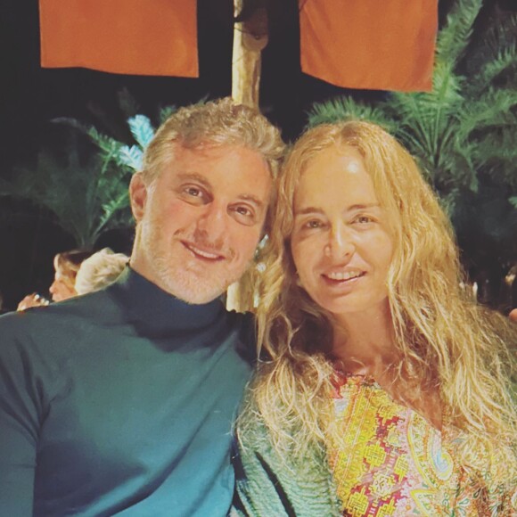 Luciano Huck lembrou que Omã não vive uma Democracia, porém ressaltou: 'Série de limitações às liberdades, mas sem dúvida a sociedade mais progressista desta região do planeta'