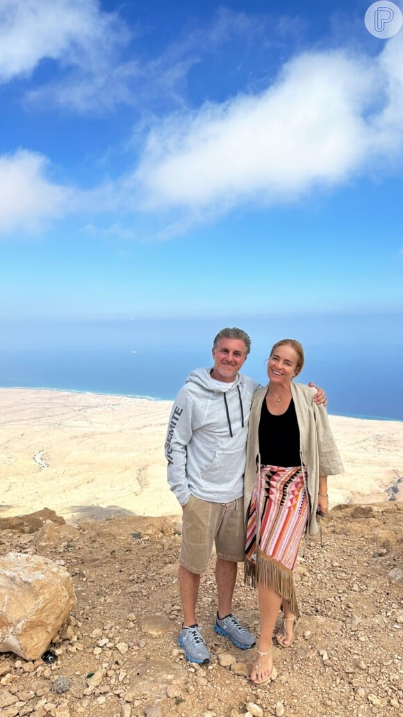 Luciano Huck e Angélica estão curtindo férias com os filhos em Omã