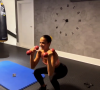 Treino de Bruna Marquezine inclui exercícios de musculação, movimentos de artes marciais e muito aeróbico, com destaque para o simulador de escada