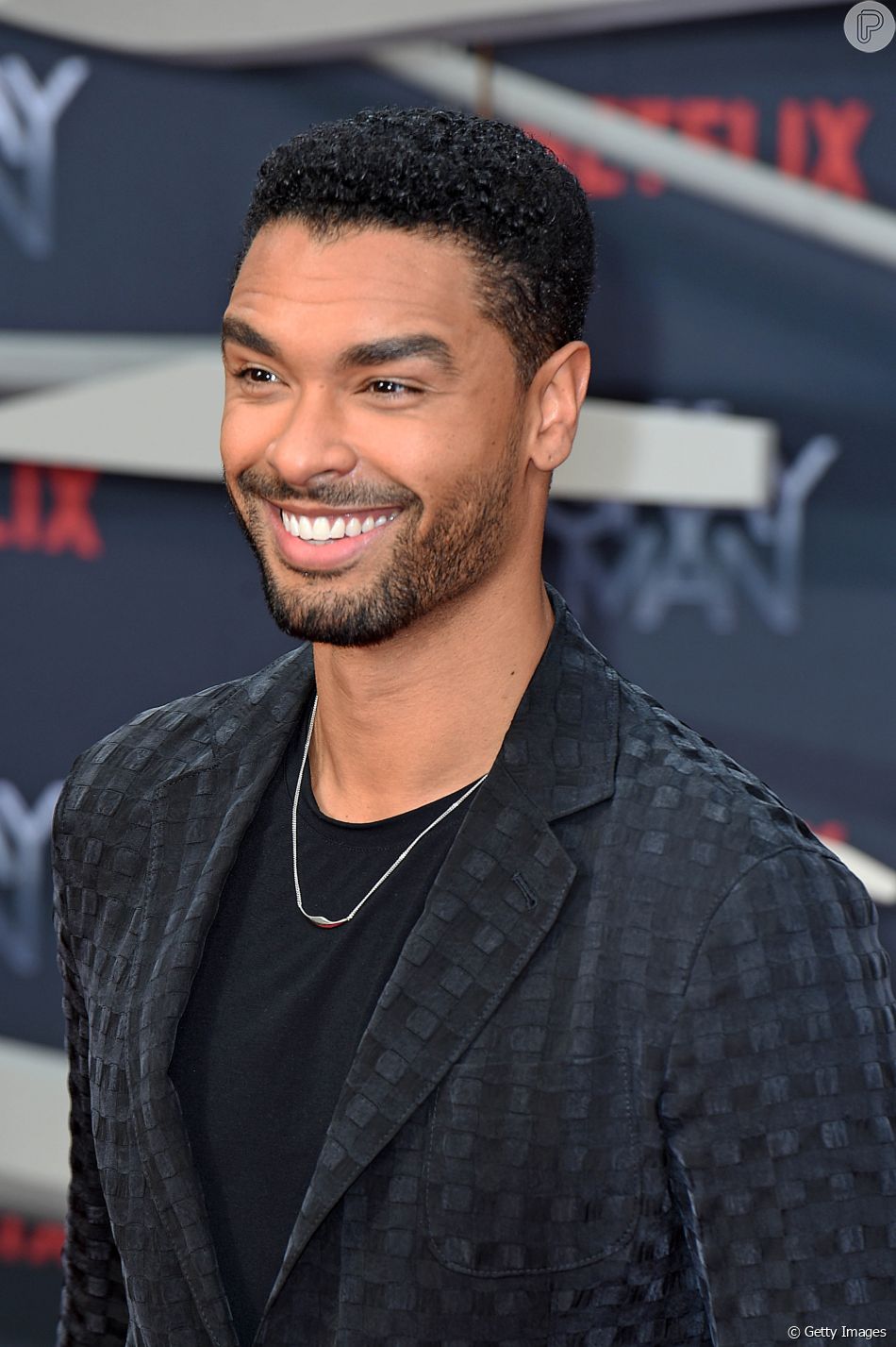 Quem é o homem mais bonito do mundo? Ciência aponta o ator Regé Jean - Jessica Lucas’ Most Memorable Appearances – Grace And Glamour Combined