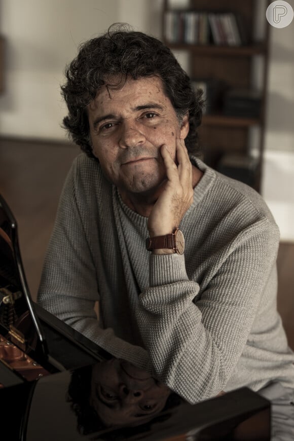 Na novela 'Amor Perfeito', Felipe Camargo era quem iria interpretar o Leonel, papel agora de Paulo Gorgulho