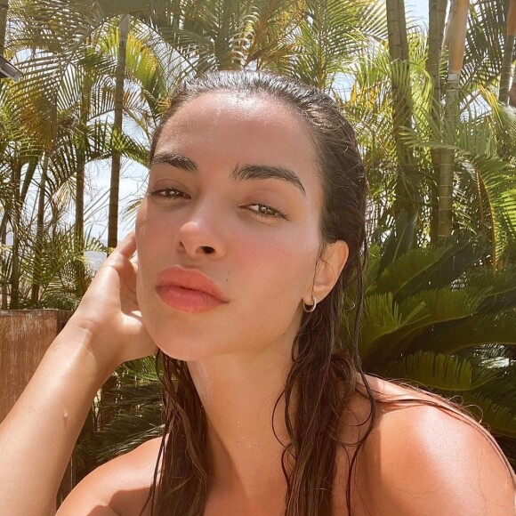 Joana Sanz utilizou a foto de um cachorrinho para debochar da repórter espanhola Leticia Requejo, que divulgou que ela teria pedido divórcio