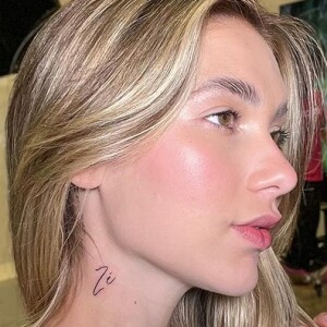 Virgínia Fonseca fez uma tatuagem com o apelido de Zé Felipe no pescoço