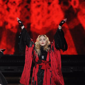 Madonna classificou como misogenia as críticas recebidas na web