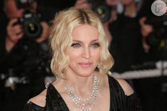 Para a Dra. Fernanda Nichelle, os procedimentos no rosto de Madonna não foram bem feitos