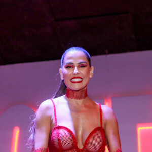 Deborah Secco foi cogitada para substituir Viviane Araújo enquanto ela estava grávida