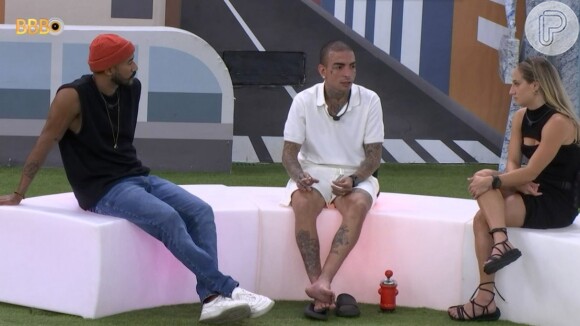 BBB 23: Ricardo, MC Guimê e Bruna Griphao conversaram sobre a eliminação de Paula