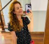 Fernanda Souza ostentou cintura fina em foto no Instagram