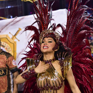 Mileide Mihaile estreou como rainha de bateria da Independente Tricolor no carnaval 2023, no Grupo Especial de SP
